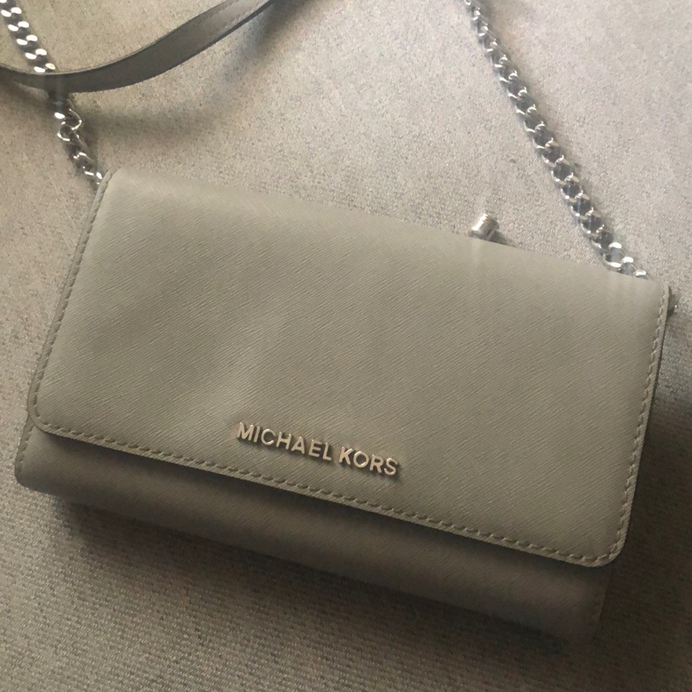 Grey Micheal Kors Crossbody bag